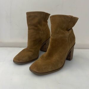 Lucky brand tan suede booties size 9.5 runs small 8.5-9